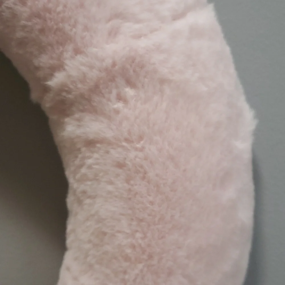 Glitz & Glimmer NWT Pink Plush Wreath with Rose Gold Bulbs, Flocked